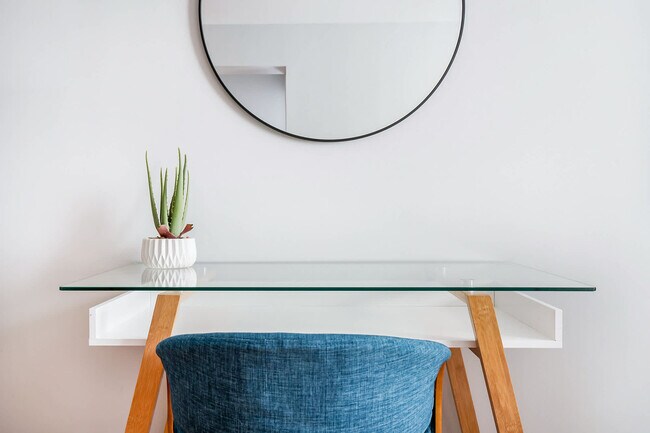 Building Photo - 234 W 73rd St