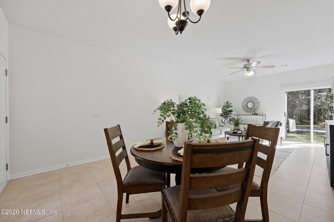 Building Photo - 334 Scrub Jay Dr