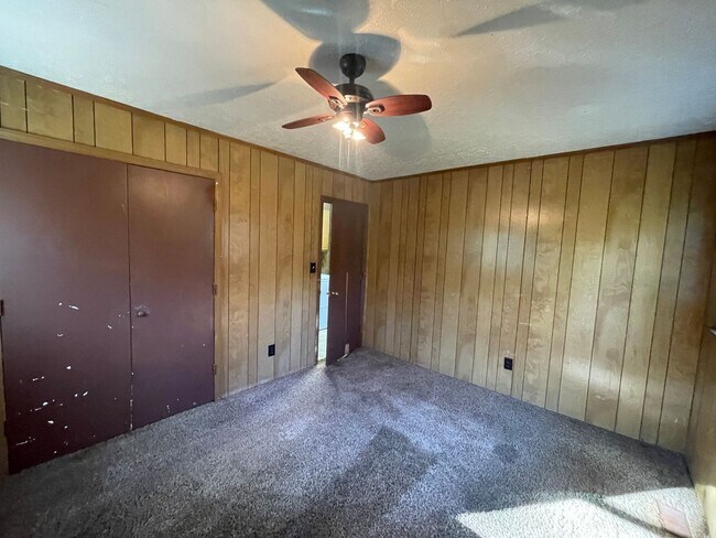 Building Photo - 2 bedroom duplex apartment for rent