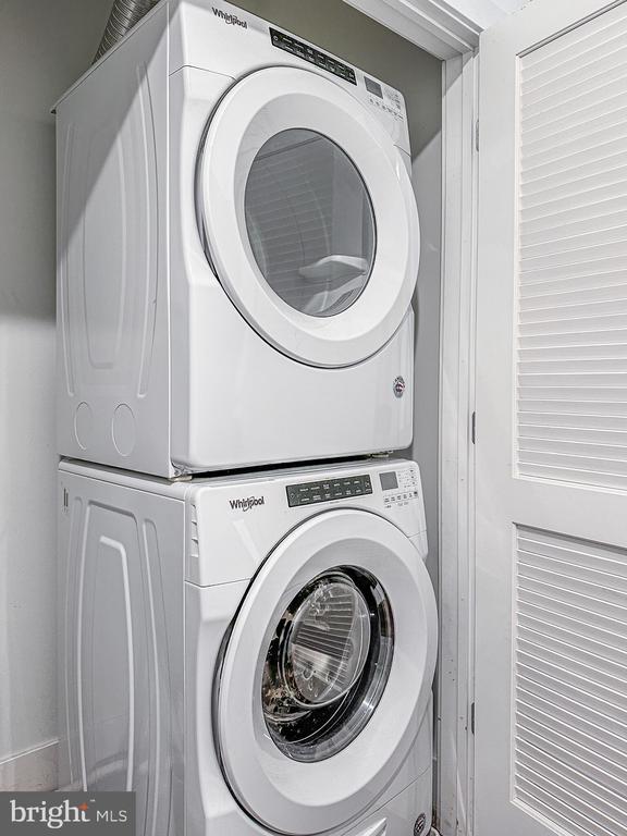 Building Photo - 1222 N 2nd St