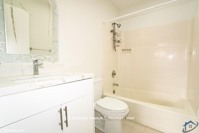 Building Photo - 175 Evandale Ave