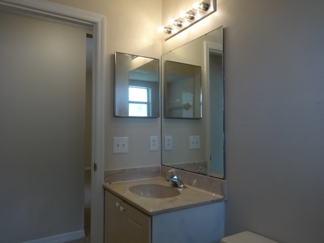 Building Photo - 1067 Sheeler Hills Dr