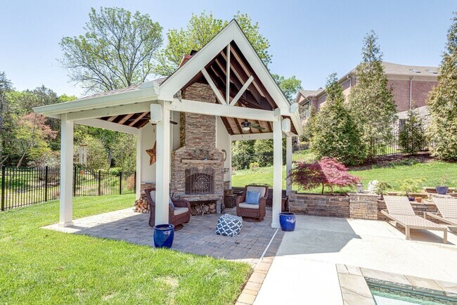 Building Photo - 5101 Heathrow Blvd