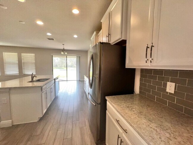 Building Photo - SPECTACULAR MODERN HOME!!Relaxing water views- MOVE IN September 2026-2 story 4 bed 3.5 bath HM i...