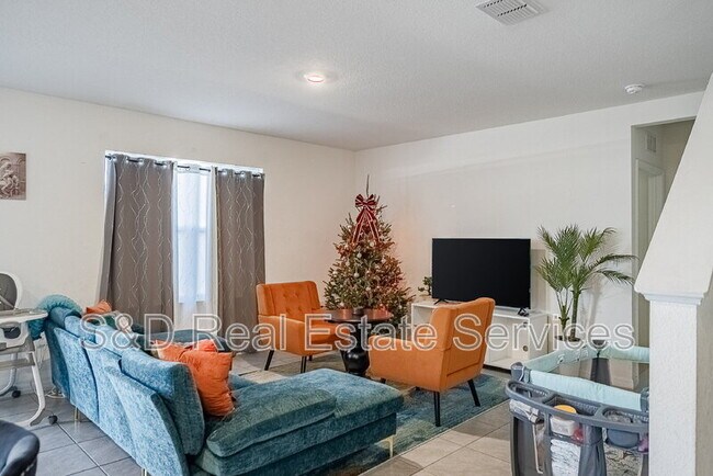 Building Photo - 3883 Resting Robin Ave