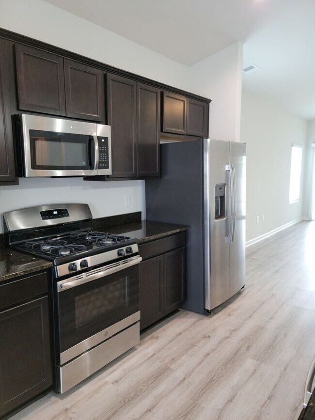 Building Photo - Coastal Point