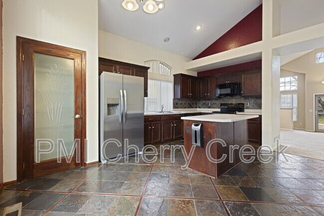 Building Photo - 20410 E Bellewood Pl