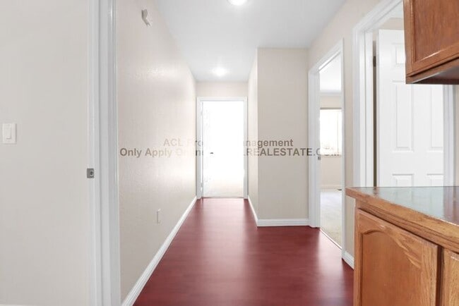 Building Photo - Spacious, Single Story Northgate Home For Rent