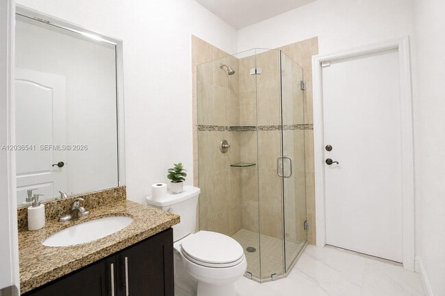 Building Photo - 4450 SW 164th Ave