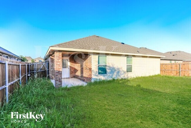 Building Photo - 1221 Koto Wood Dr