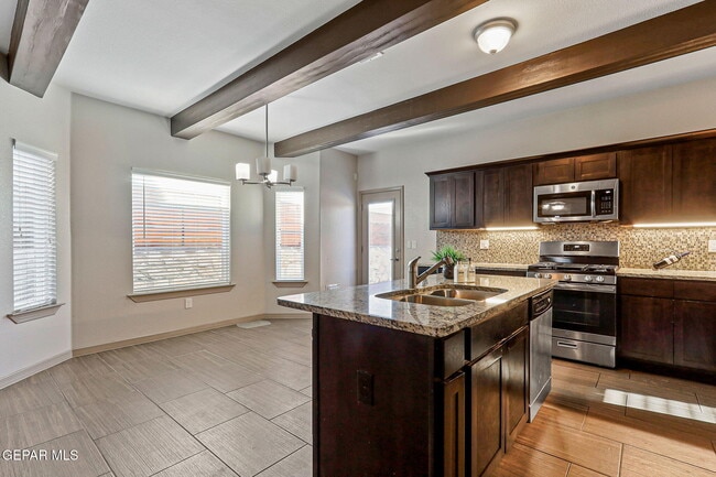 Building Photo - 11621 Great Abaco Ct