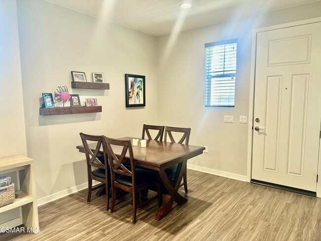 Building Photo - 139 Farmhouse Dr