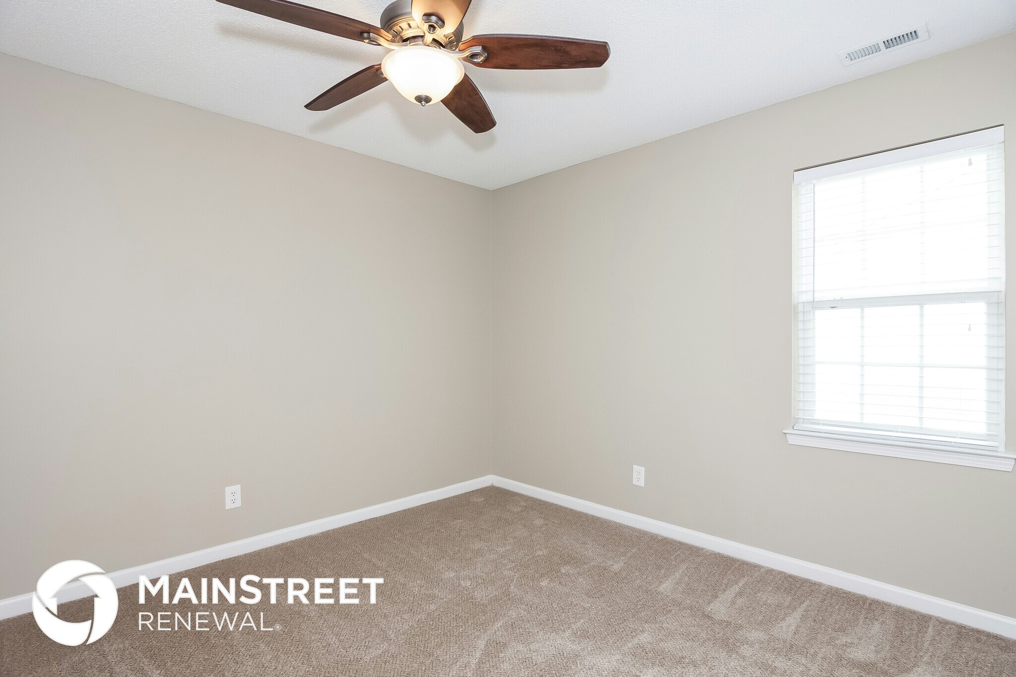 Building Photo - 120 Drawbridge Ct