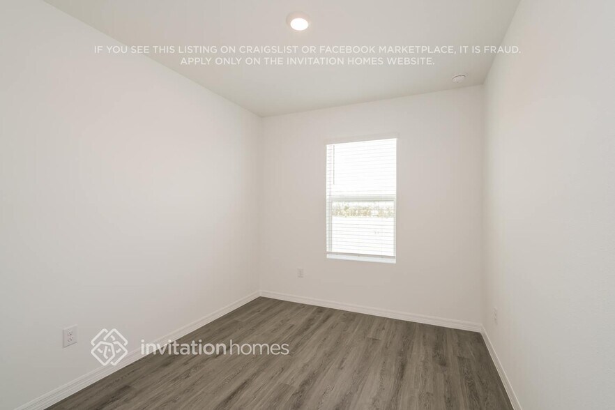 Building Photo - 31231 Monterey Pne St