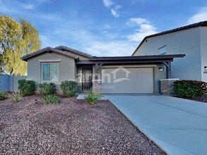 Building Photo - 781 S 150th Dr