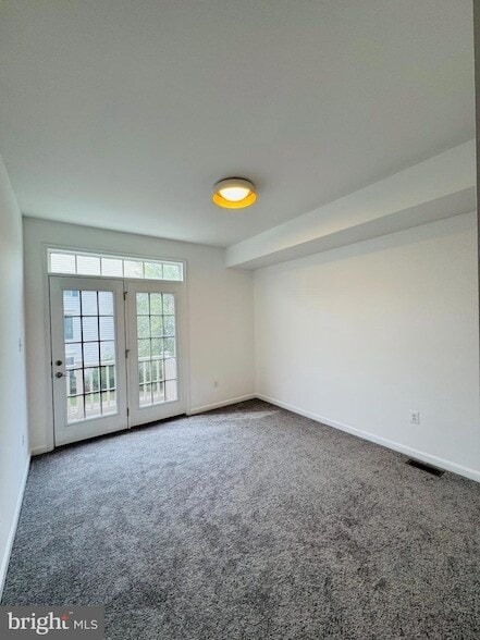 Building Photo - 5822 Oakdale Vlg Rd