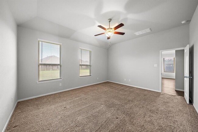 Building Photo - 27966 Rocky Heights Dr