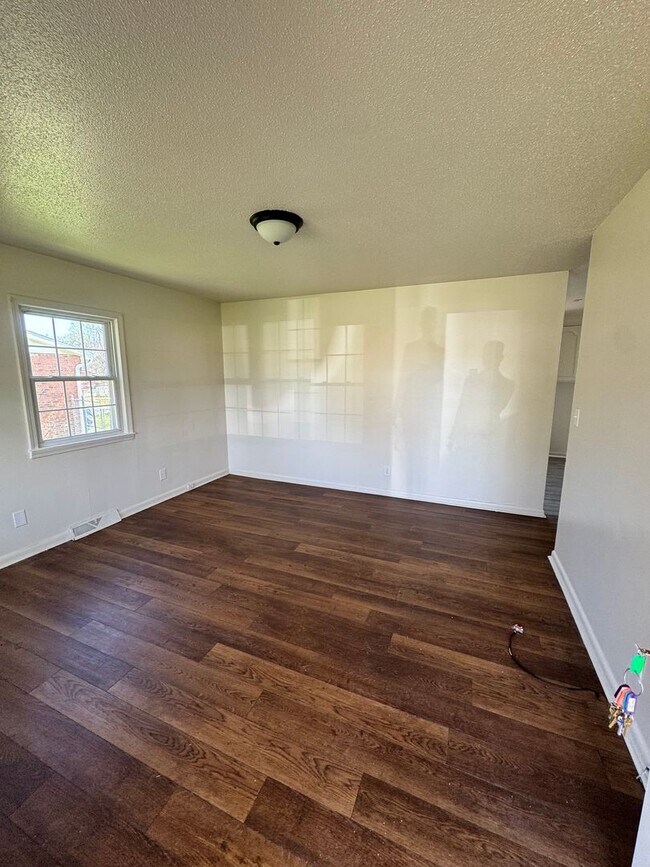 Building Photo - 3/1 House in Shelby, NC