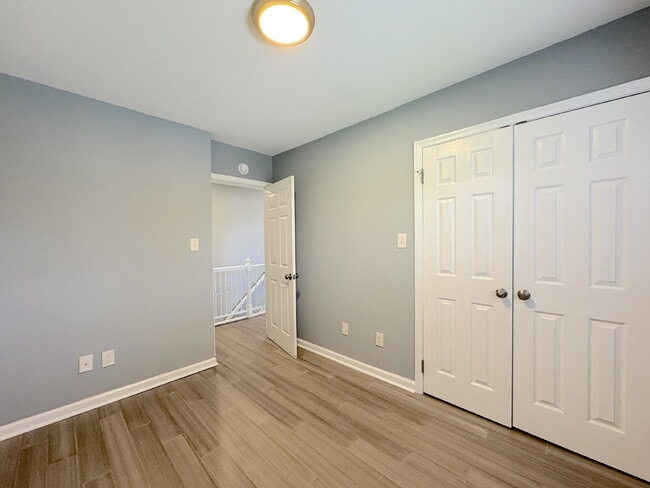 Building Photo - Comfortable Living in a Convenient Lorton Location