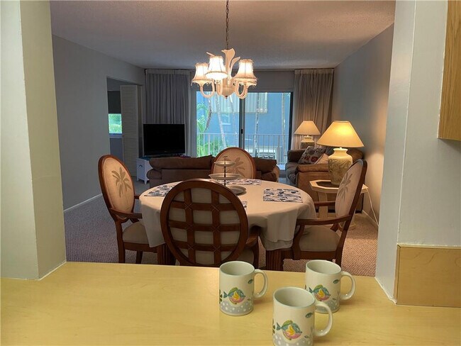 Building Photo - 4629 Poinciana St