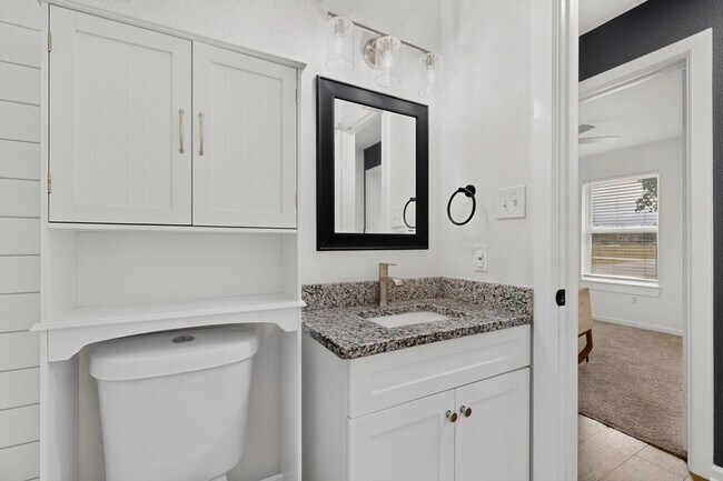 Building Photo - 10332 Grabbs Ln