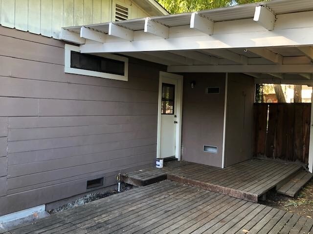 Building Photo - 2160 Oakley Ave