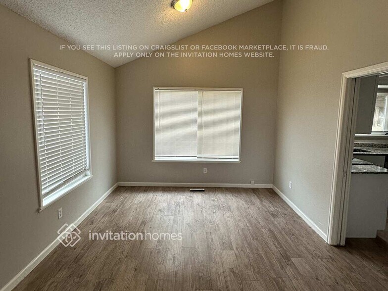 Building Photo - 18953 E Kent Cir