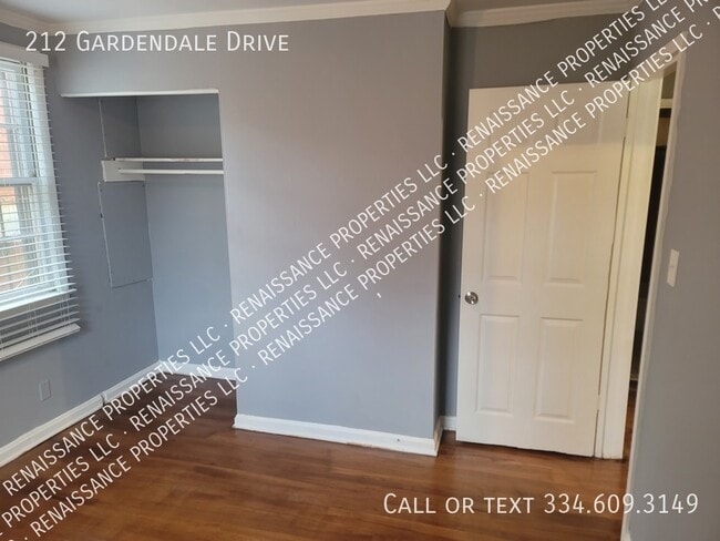 Building Photo - 212 Gardendale Dr