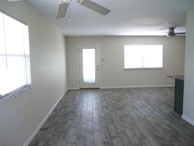 Building Photo - 1901 Andover Way