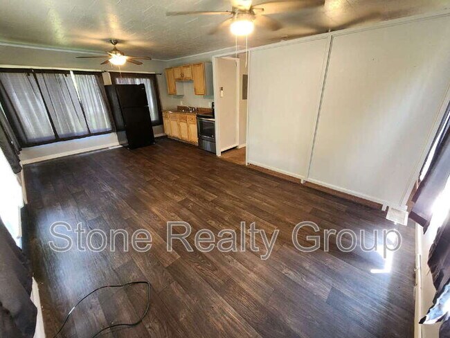 Building Photo - 2920 N 15 1/2 St