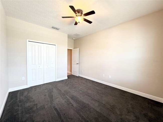Building Photo - 1497 Softshell St
