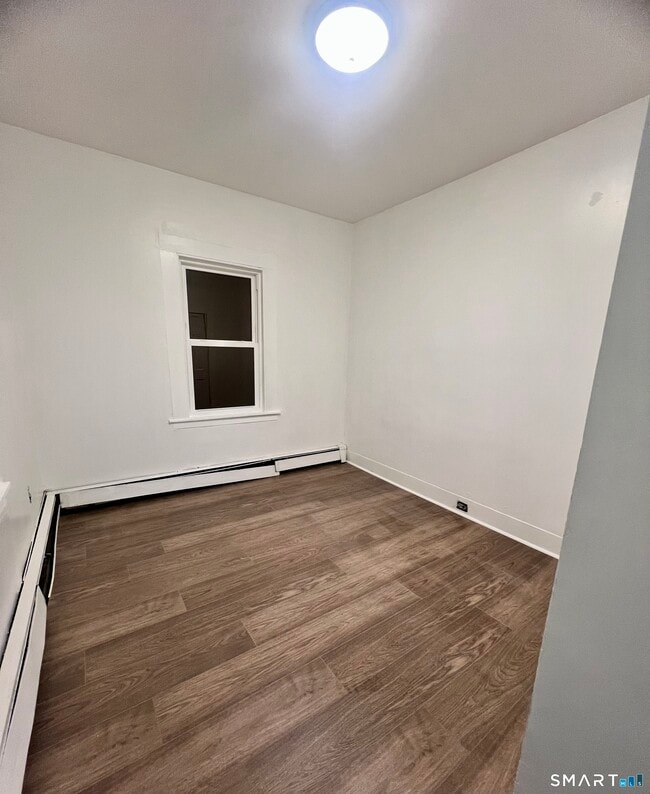 Building Photo - 93 Park Terrace