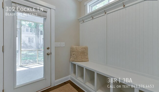 Building Photo - 309 Cockle Ln