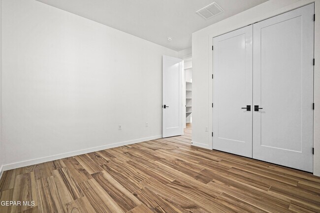 Building Photo - 13637 Chepstow Ct