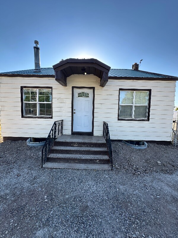 Building Photo - 3210 S Ammon Rd