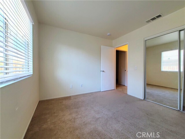 Building Photo - 1204 Sycamore Ct