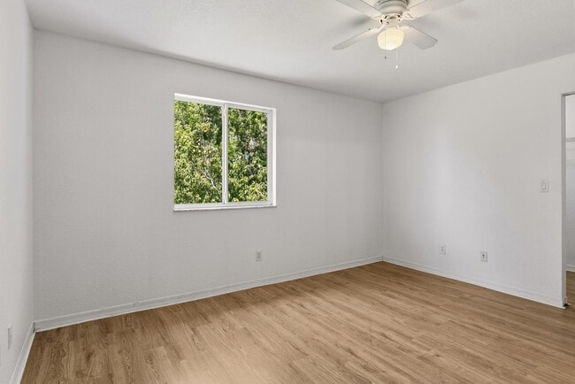 Building Photo - 2257 Marshfield Ct
