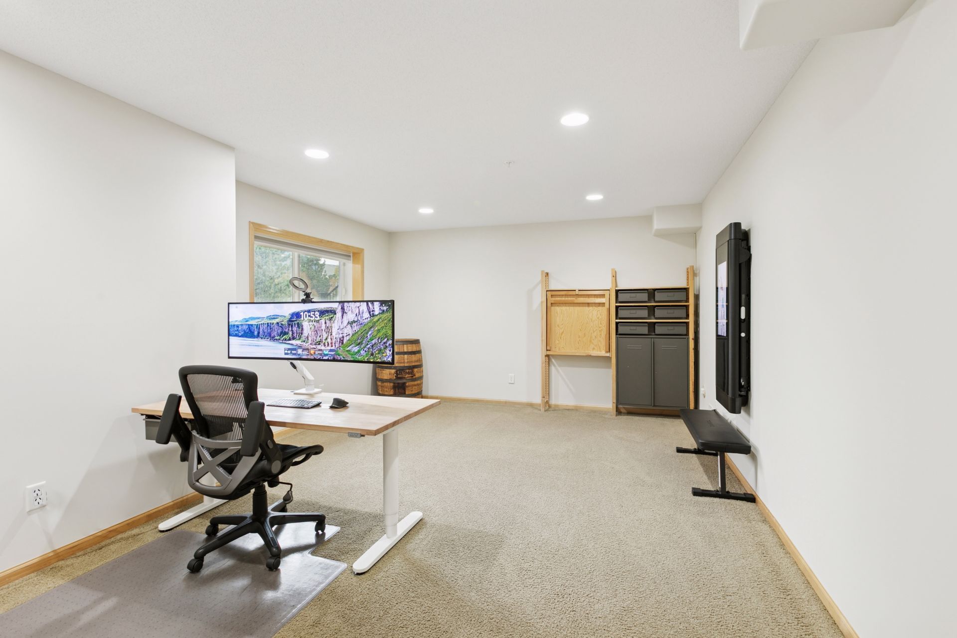 Building Photo - 10749 Falling Water Ln