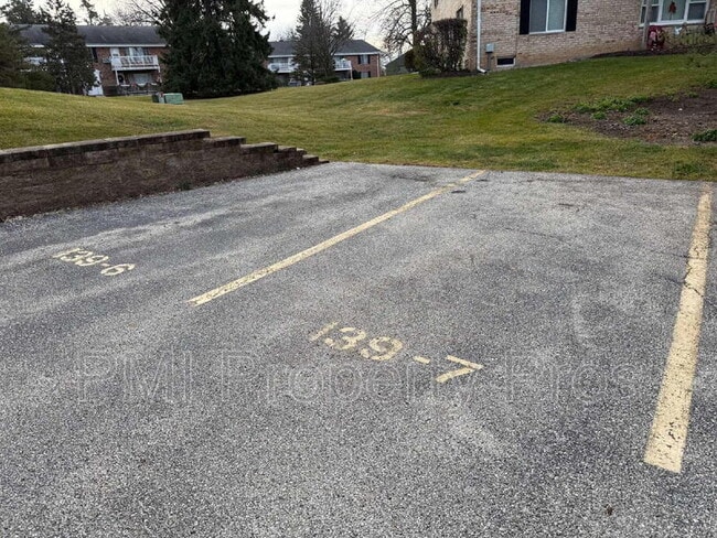 Building Photo - 139 Heidel Rd