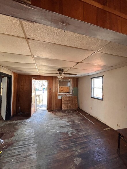 Building Photo - 1764 E Lawrence St