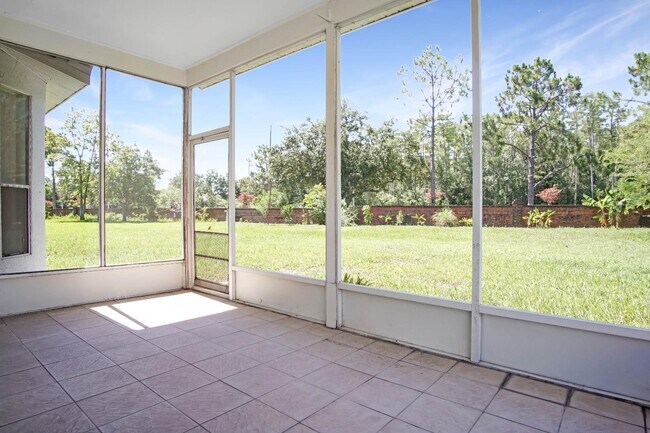 Building Photo - 458 Lytton Cir