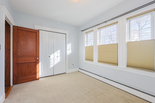 Building Photo - 55 Glenellen Rd