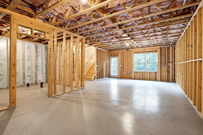 Building Photo - 1021 Epiphany Rd