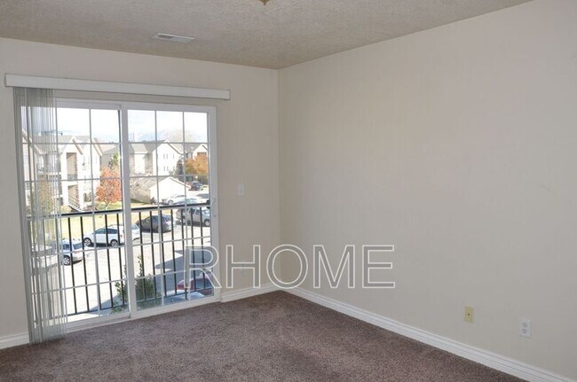 Building Photo - 1705 Westbury Way
