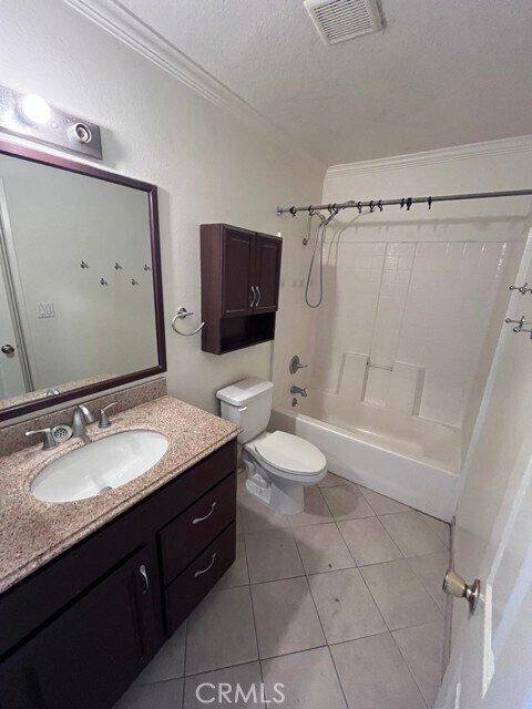 Building Photo - 6711 Sun Dr