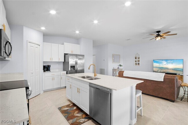 Building Photo - 17741 Paradiso Wy