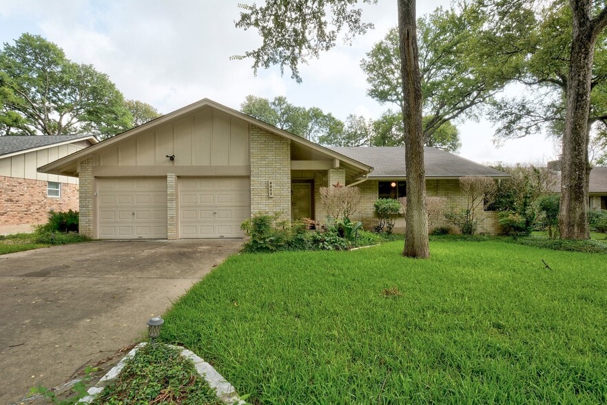 Primary Photo - 4802 Gerona Dr