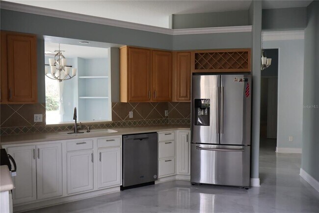 Building Photo - 10842 Woodchase Cir