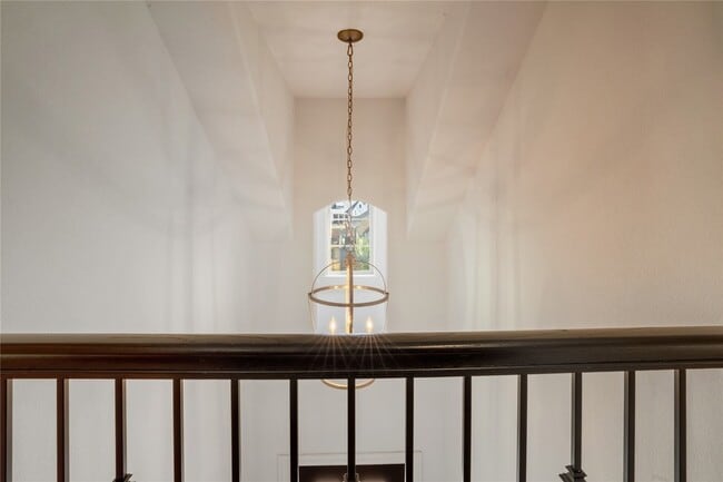 Building Photo - 4424 English Maple Dr