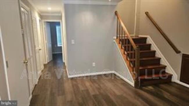 Building Photo - 14224 Jib St